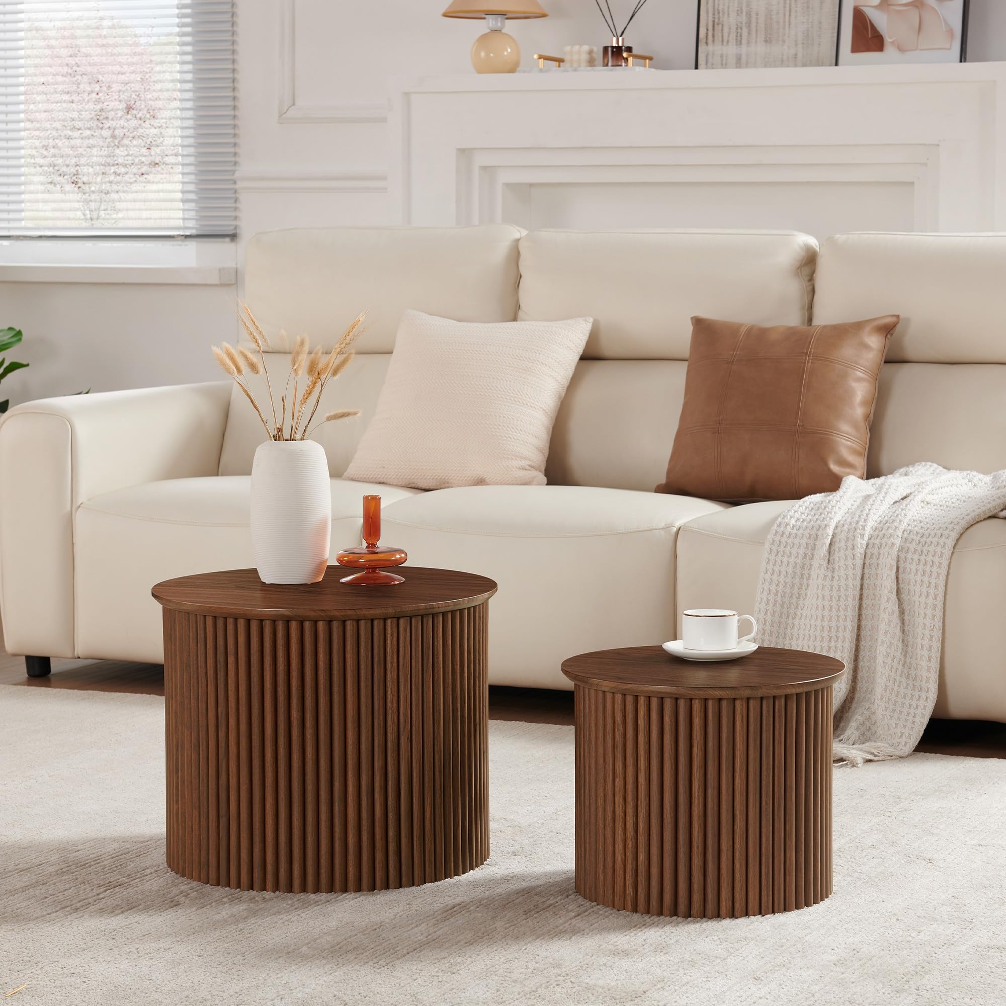 Fluted Round Nesting Coffee Table Set of 2, Mid Century Modern Wood Coffee Tables and End Table Set, Circle Side Table Minimalist Center Tables for Living Room, Office(Walnut)